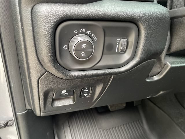 Used 2021 RAM 1500 Big Horn AWD/4WD image 26