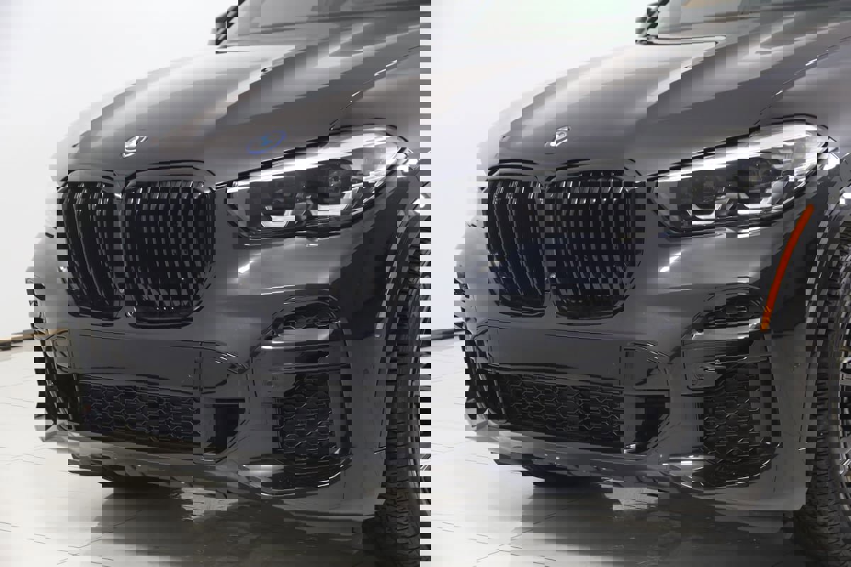 Used 2023 BMW X5 xDrive45e w/ M Sport Package image 69