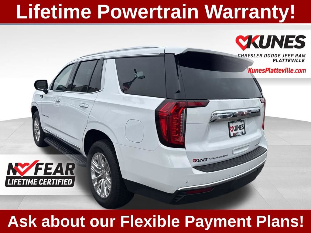 Used 2024 GMC Yukon SLT AWD/4WD image 7