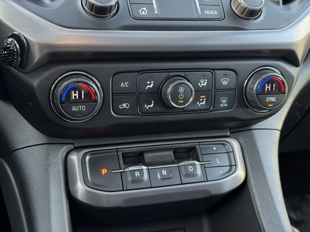 Used 2020 GMC Acadia AT4 image 15