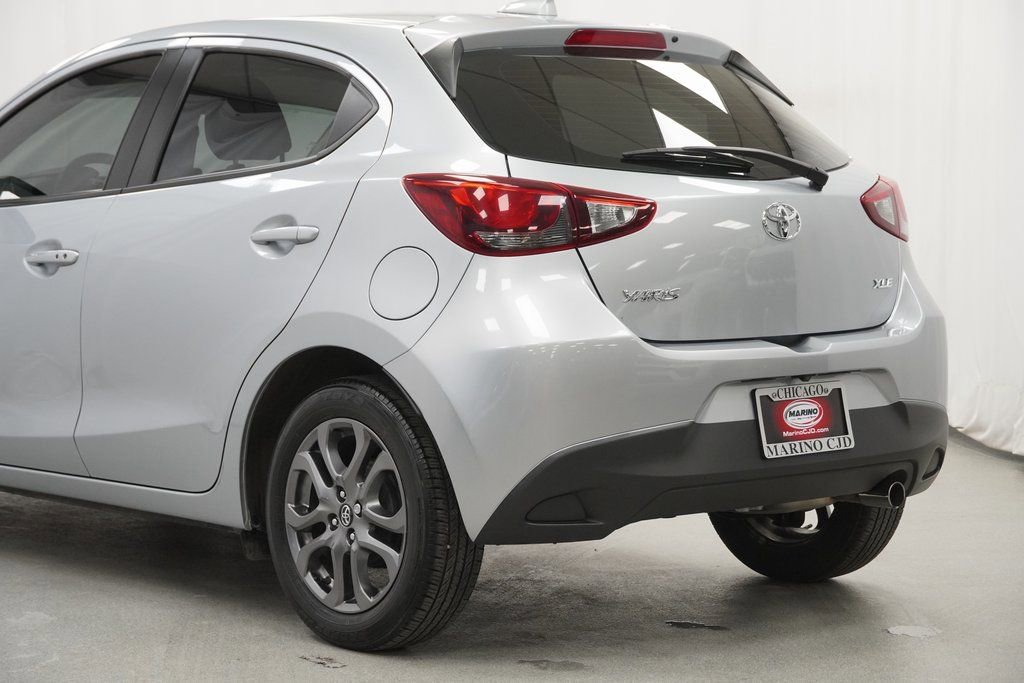 Used 2020 Toyota Yaris XLE image 13