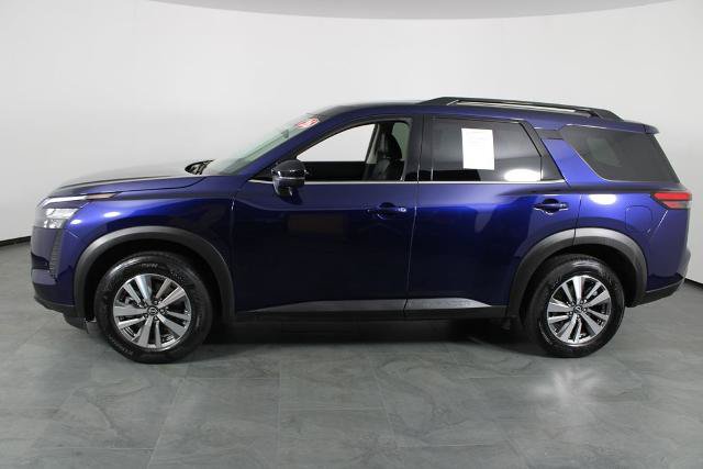 Certified 2026 Nissan Pathfinder SL FWD image 14