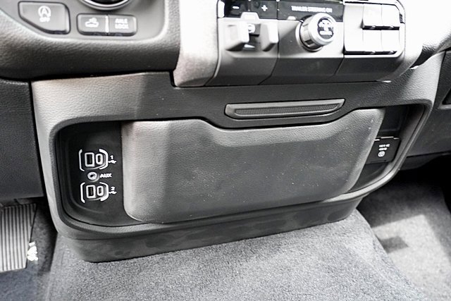 New 2026 RAM 1500 Classic Warlock image 35