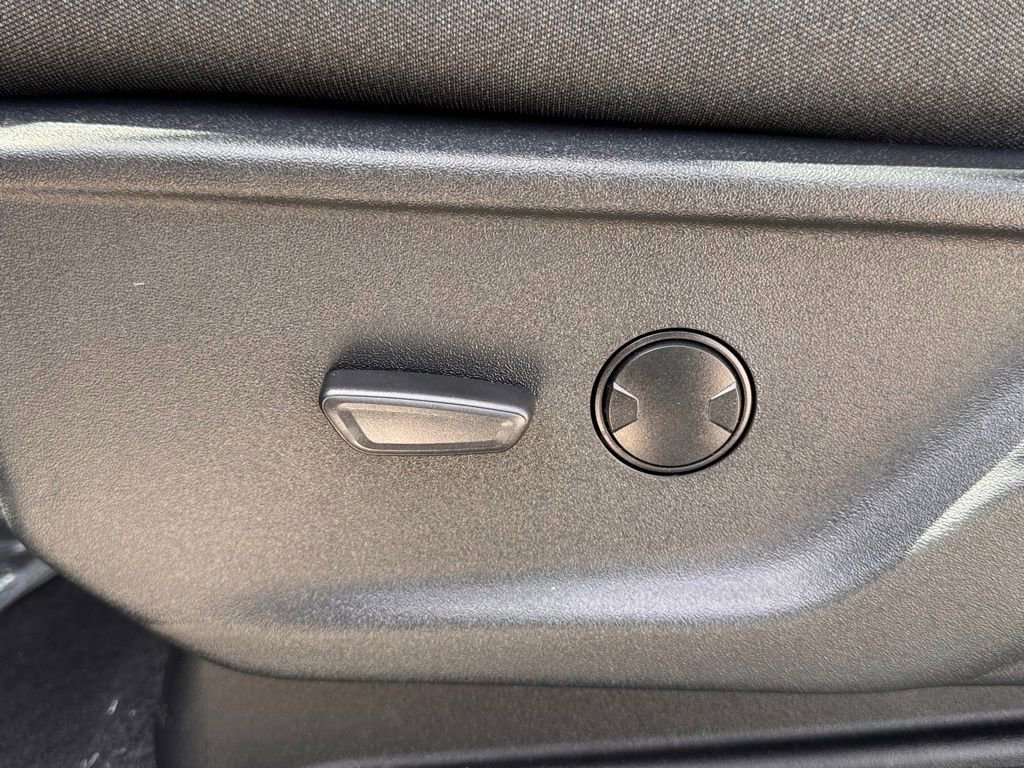 New 2025 Ford F350 XLT image 19