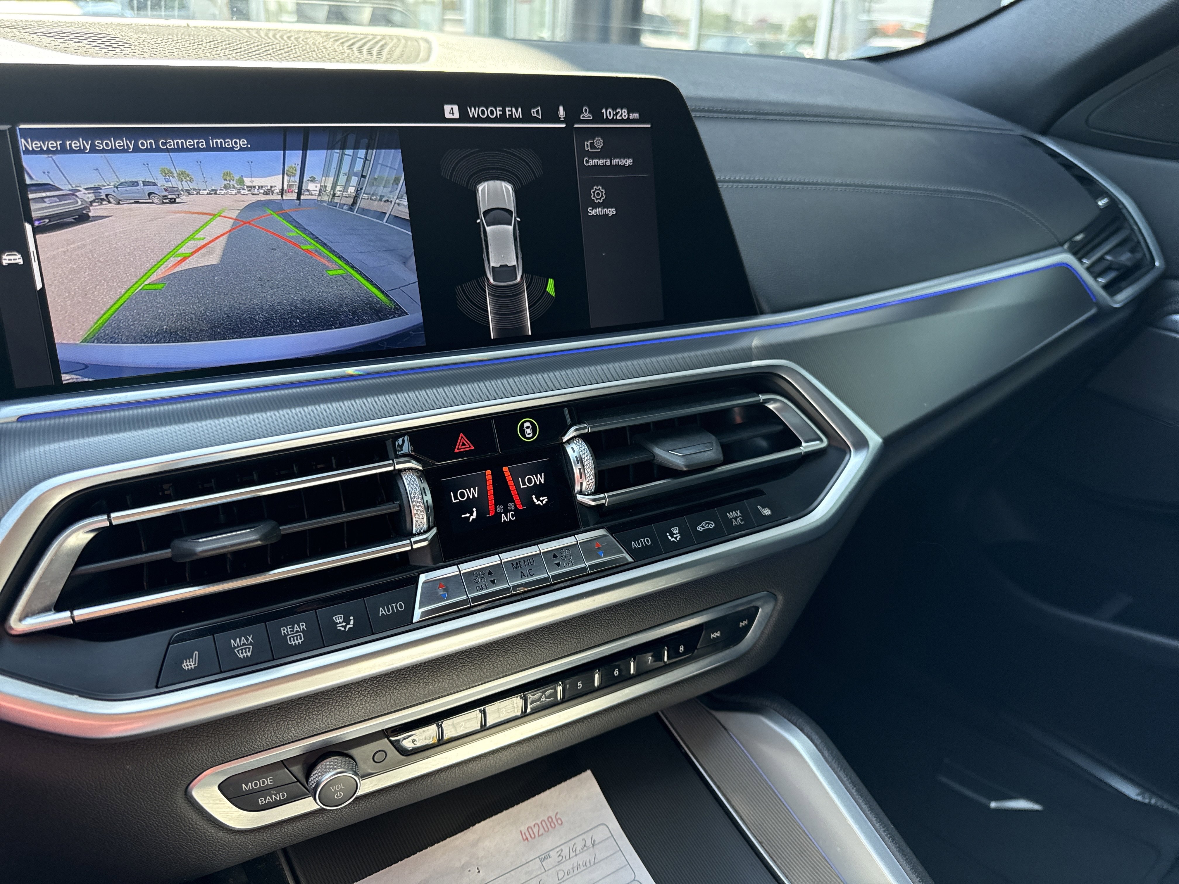 Used 2020 BMW X6 sDrive40i w/ Premium Package image 9