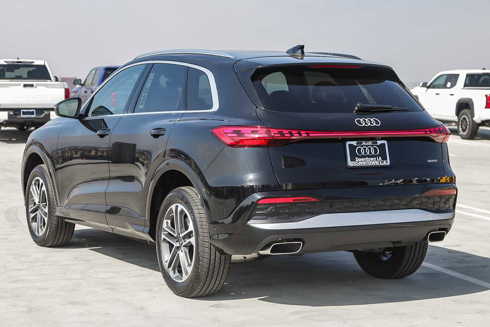 New 2025 Audi Q5 Premium image 8