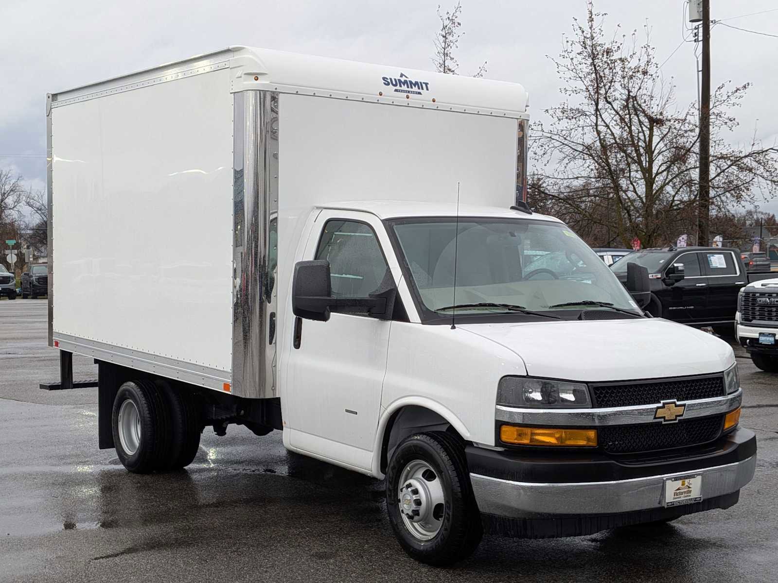 New 2024 Chevrolet Express 3500 w/ Power Convenience Package image 7