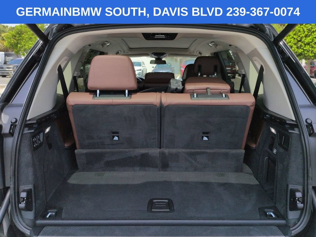 Used 2020 BMW X7 xDrive40i w/ Premium Package AWD/4WD image 15