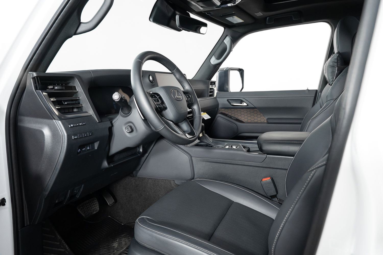 Used 2026 Lexus GX 550 w/ Accessory Package (2T) image 13