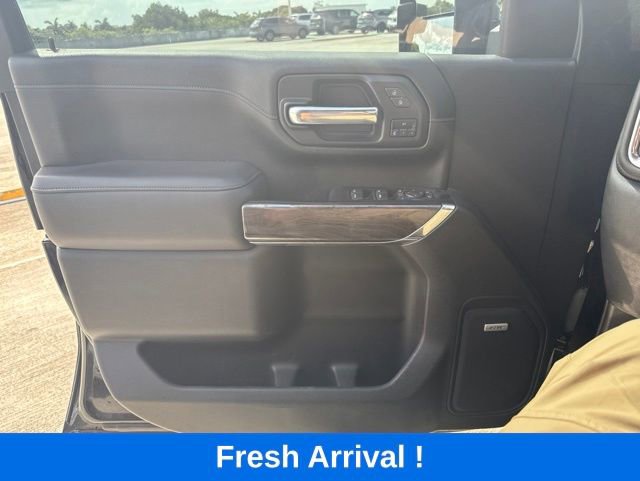 Used 2020 Chevrolet Silverado 2500 LTZ w/ Technology Package AWD/4WD image 9