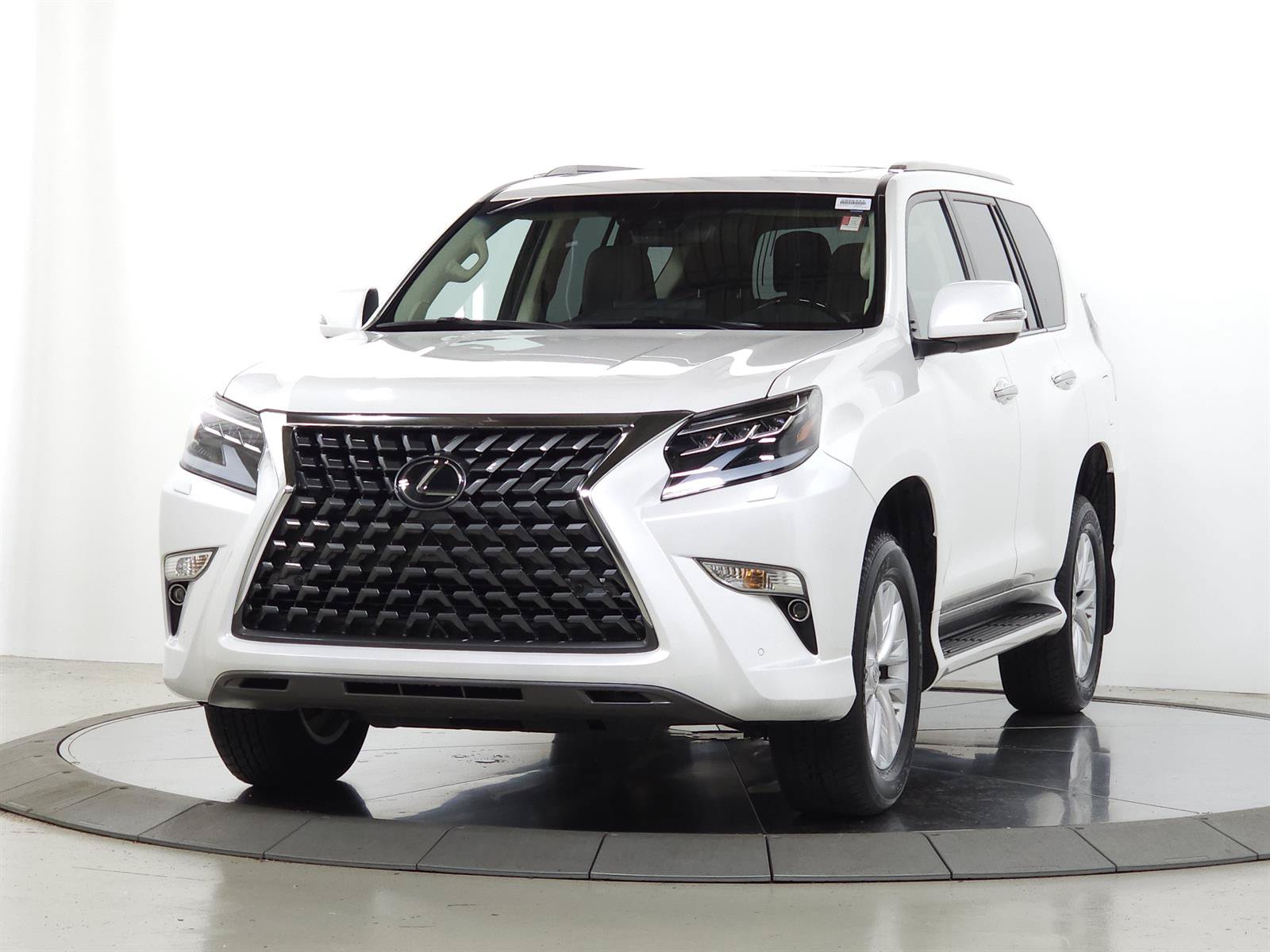Certified 2023 Lexus GX 460 Premium w/ Premium Package AWD/4WD image 4