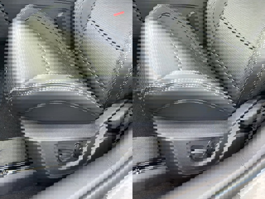 New 2025 Ford Mustang Premium image 16