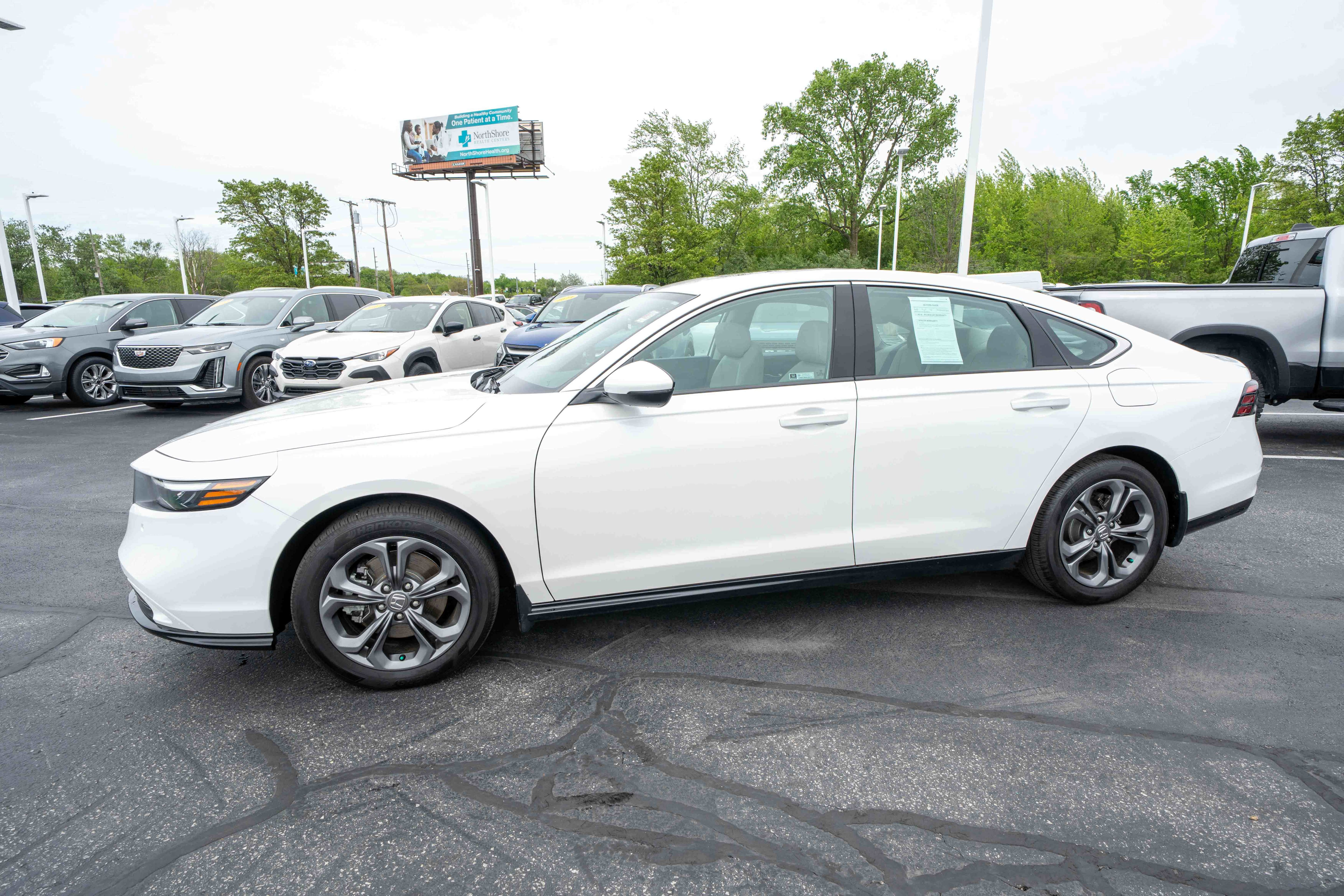 Certified 2025 Honda Accord EX-L image 3
