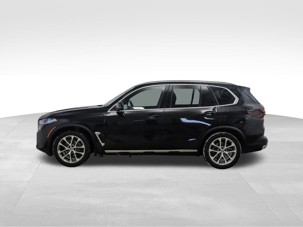 Certified 2024 BMW X5 xDrive40i w/ Premium Package image 2