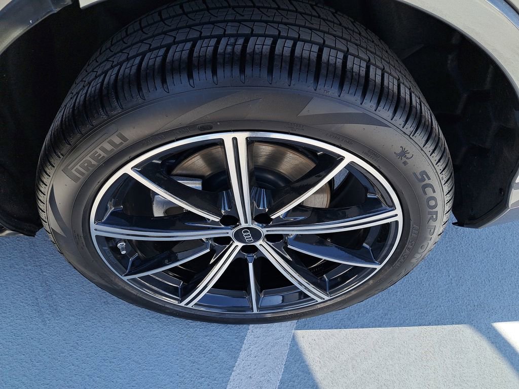 New 2026 Audi Q7 2.0T Premium Plus image 30