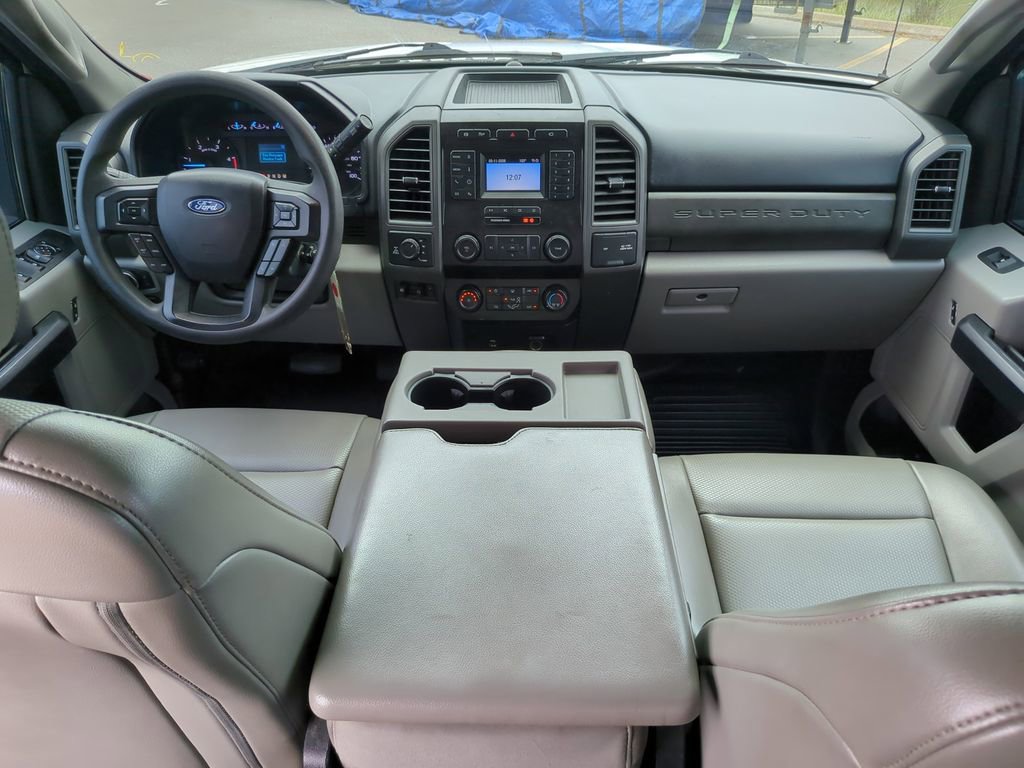 Used 2020 Ford F250 XL w/ Power Equipment Group AWD/4WD image 13