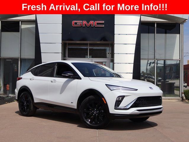 Certified 2025 Buick Envista Sport Touring image 1