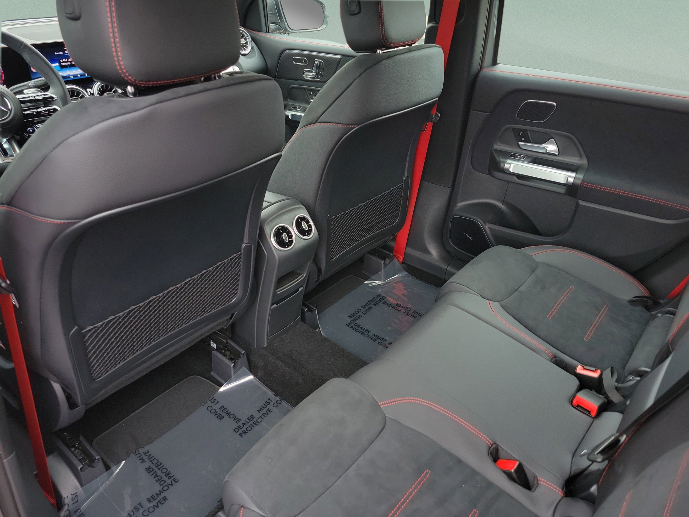 Certified 2026 Mercedes-Benz GLB 35 AMG 4MATIC image 8