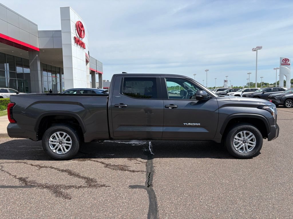 New 2026 Toyota Tundra SR5 AWD/4WD image 2