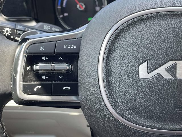 Certified 2023 Kia Sorento EX FWD image 22