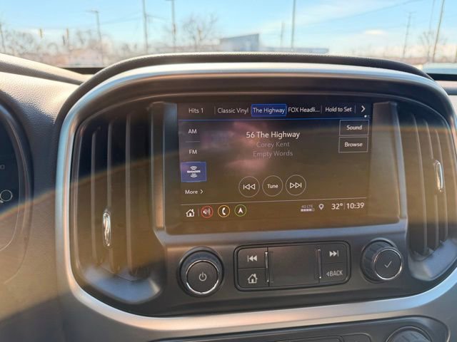 Used 2022 Chevrolet Colorado LT image 11