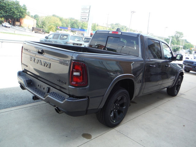 New 2027 RAM 1500 4x4 Crew Cab image 12