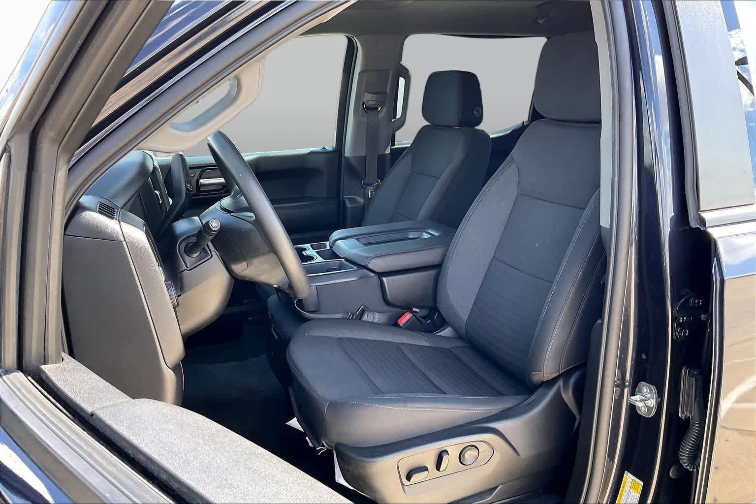 Used 2022 Chevrolet Silverado 1500 Custom RWD image 8