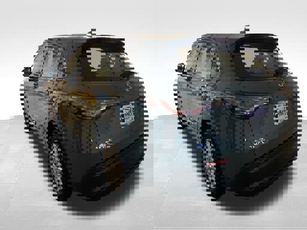 Used 2023 Honda HR-V LX image 3