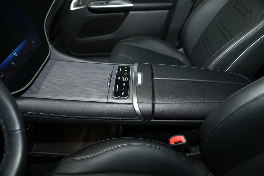 Certified 2025 Mercedes-Benz EQE AMG 4MATIC SUV image 40