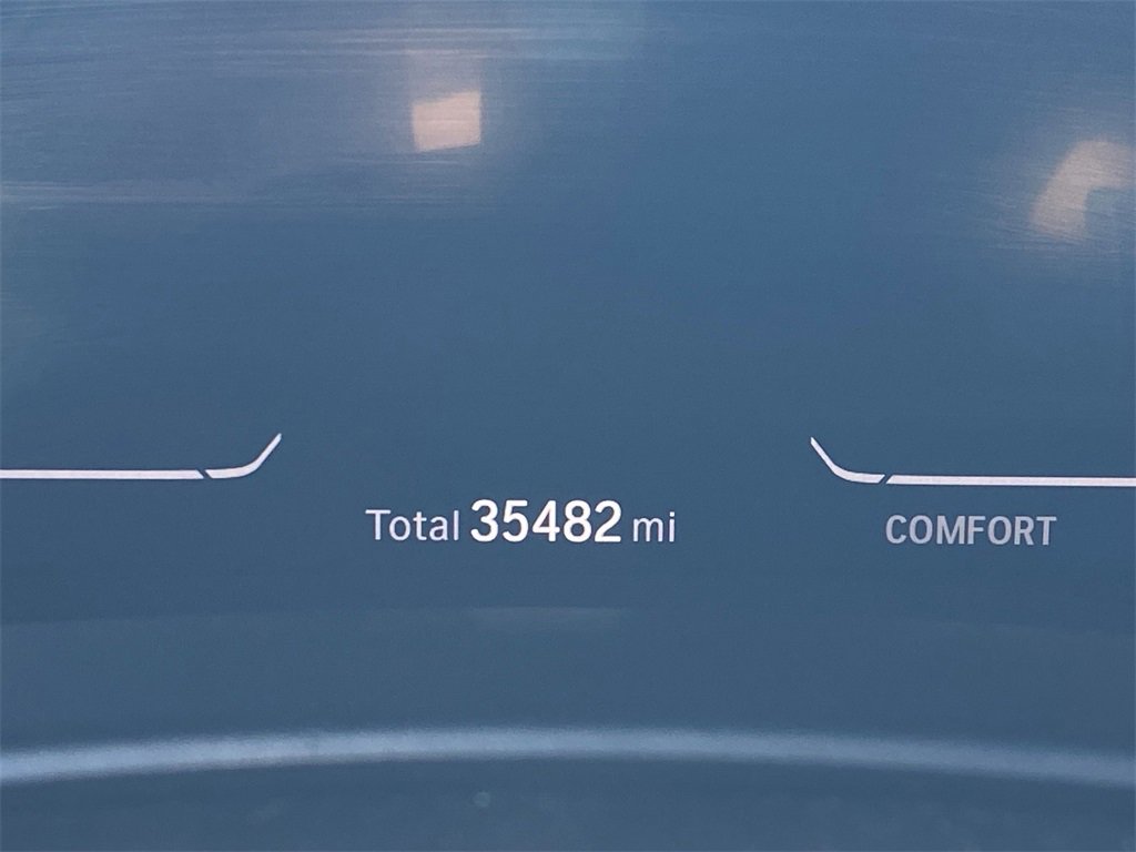 Used 2020 BMW 530i xDrive w/ Premium Package image 32