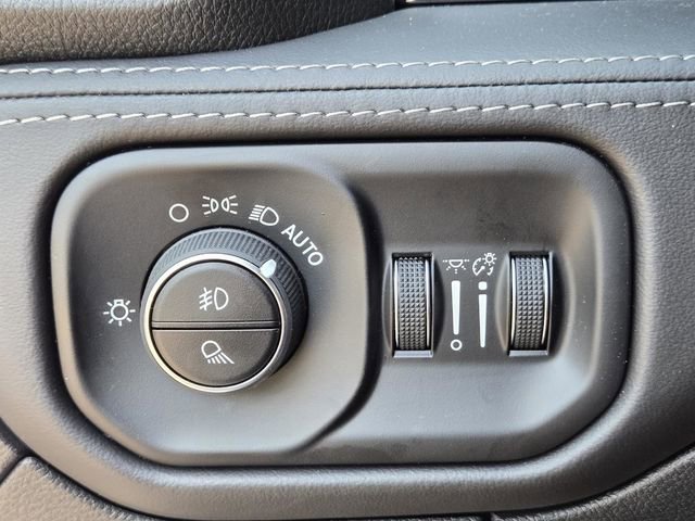 New 2026 RAM 1500 Limited image 24