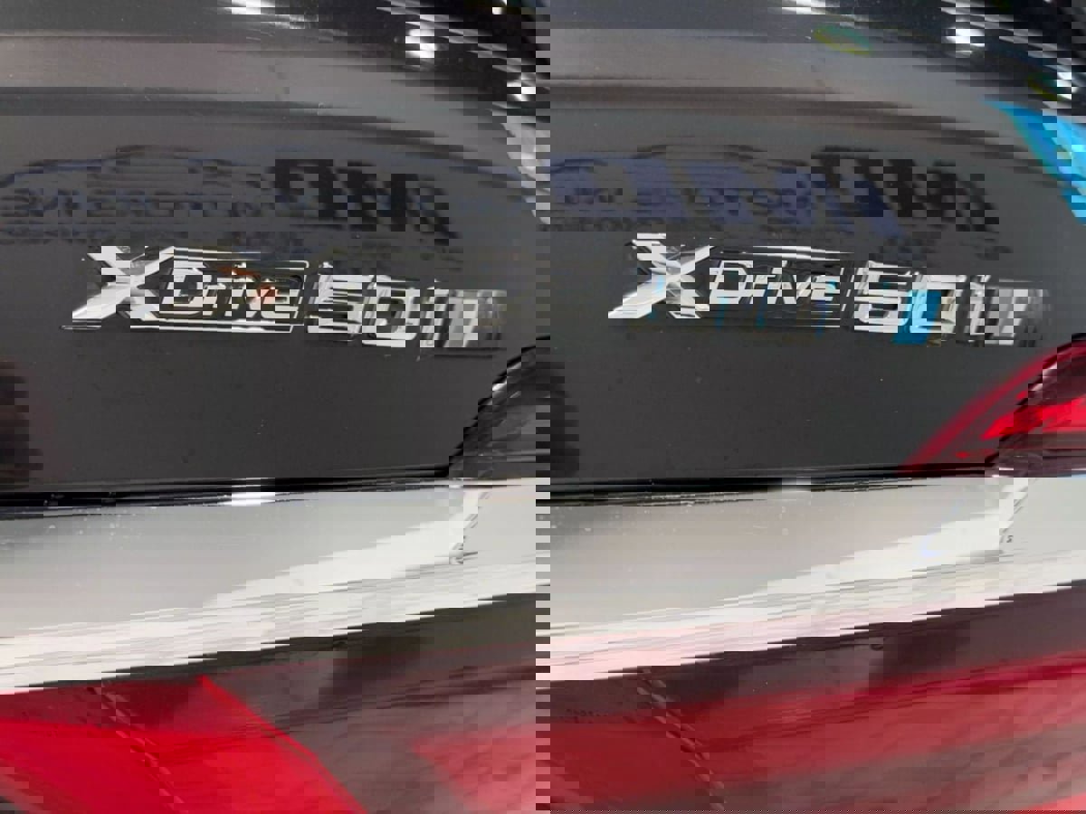 Used 2019 BMW X7 xDrive50i w/ Dynamic Handling Package image 8