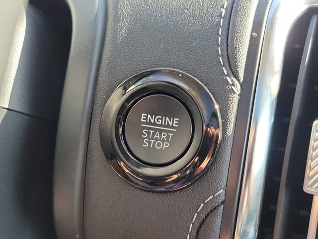 Certified 2025 Ford Expedition Platinum w/ Platinum Ultimate Package image 8