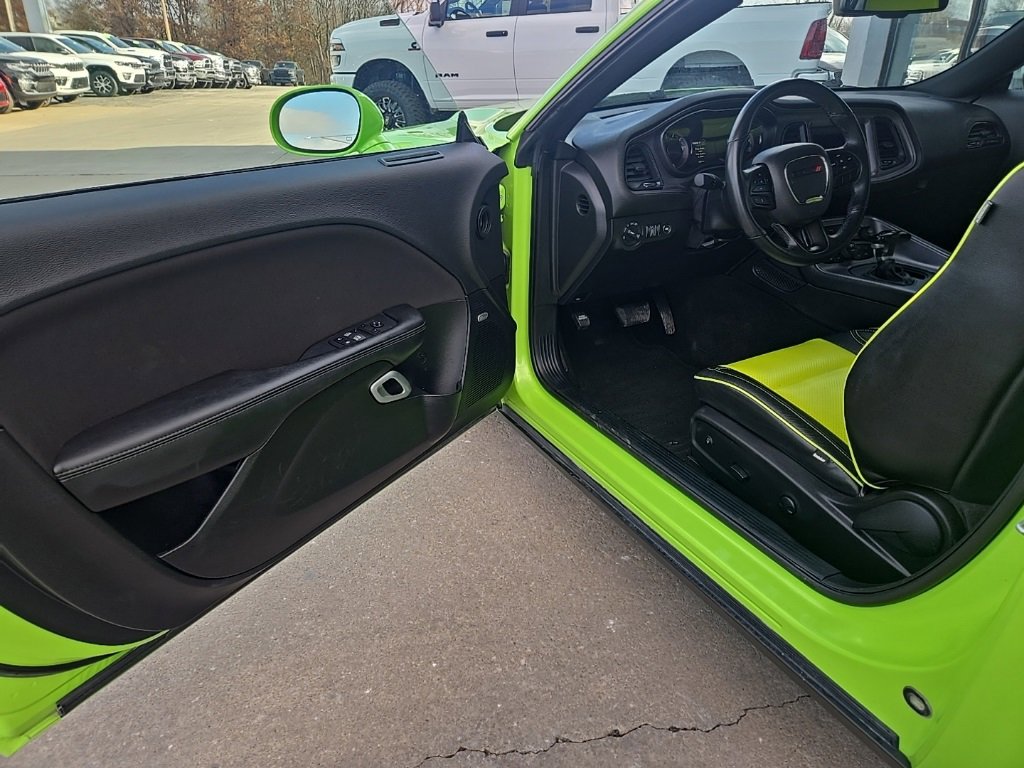 Used 2023 Dodge Challenger SXT w/ Blacktop Package image 26