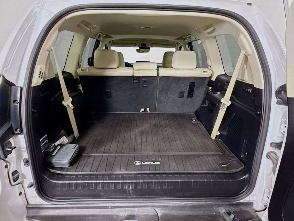 Used 2023 Lexus GX 460 Luxury w/ Accessory Package image 27
