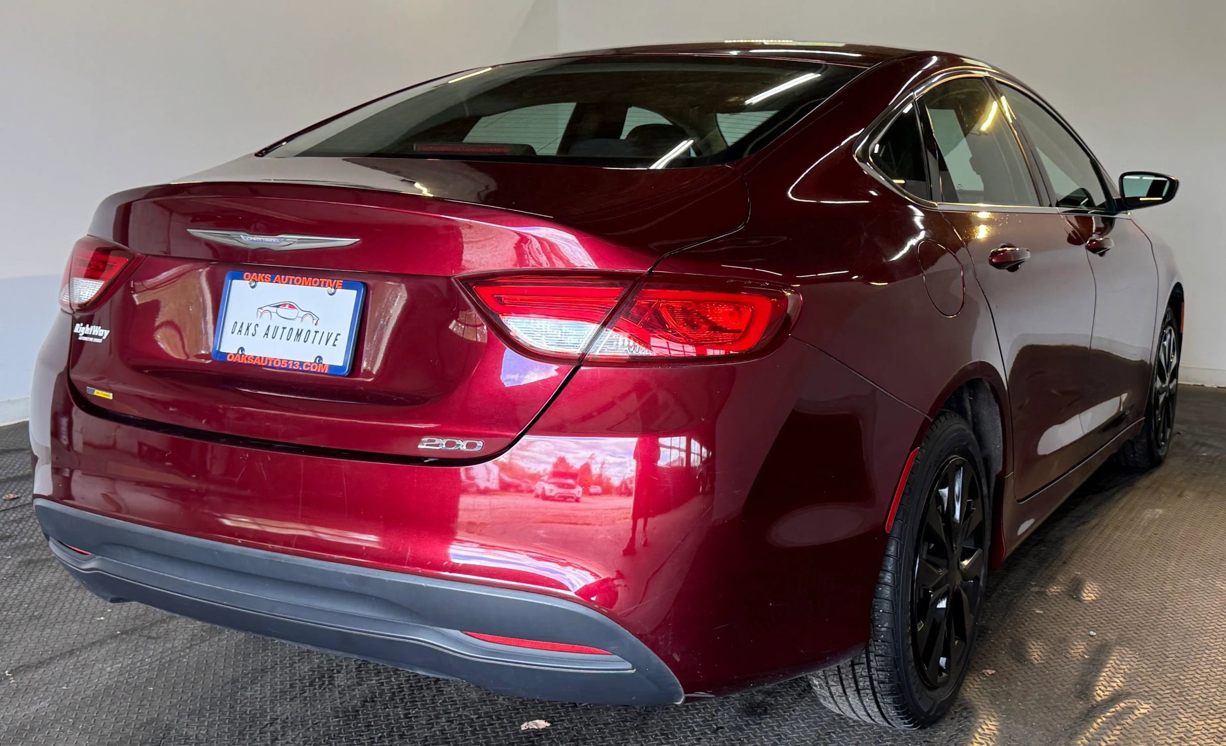 Used 2016 Chrysler 200 LX FWD image 6