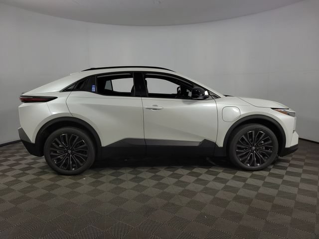 New 2026 Toyota C-HR AWD/4WD image 8
