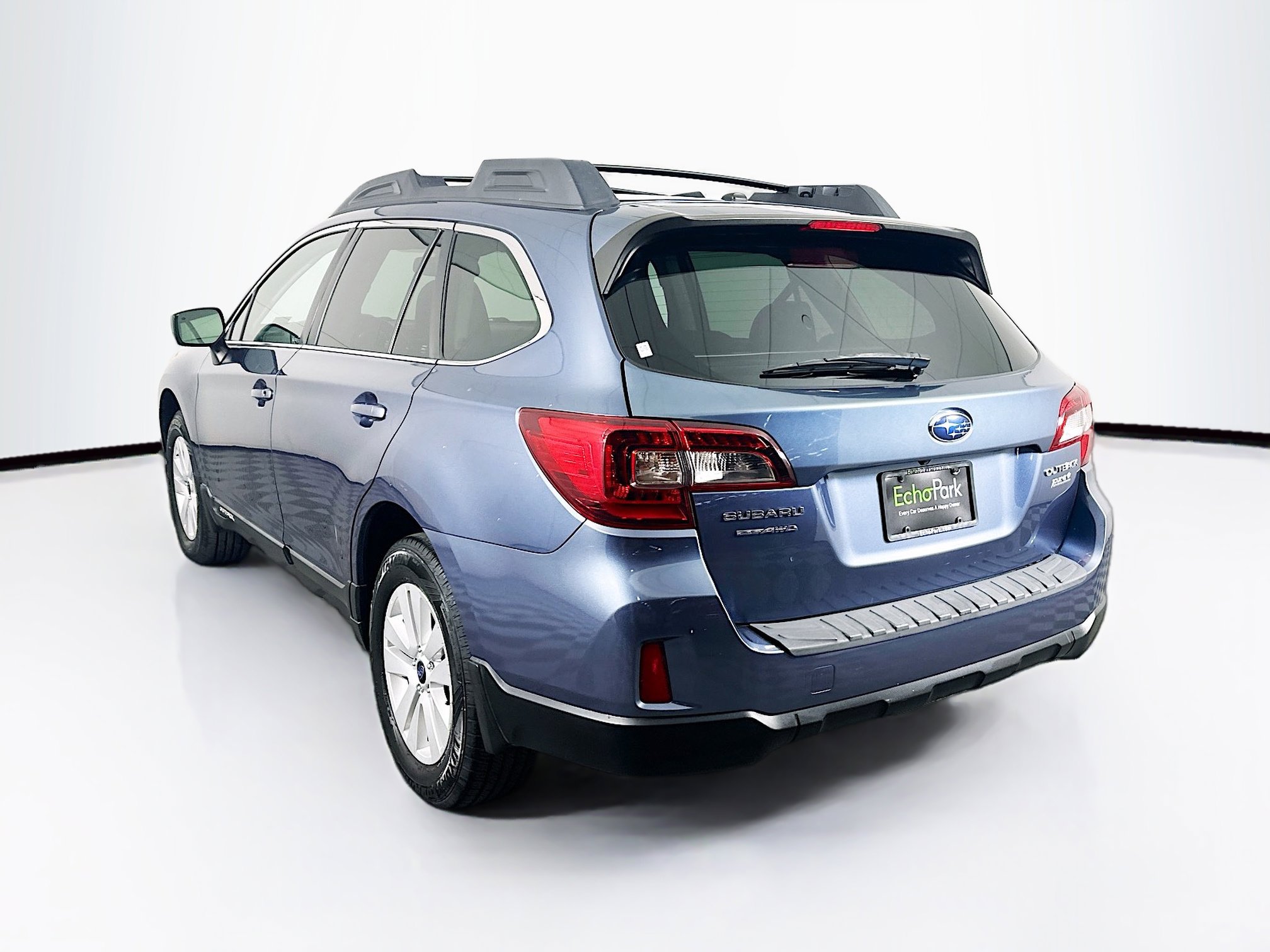 Used 2015 Subaru Outback 2.5i Premium AWD/4WD image 5