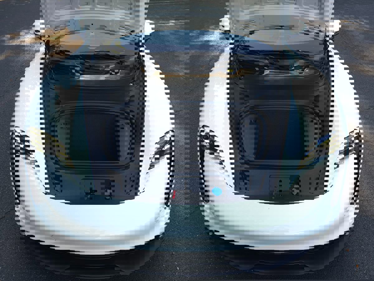 Used 2023 Porsche Taycan image 68