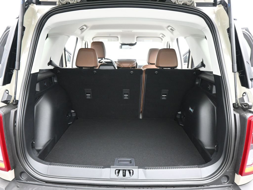 New 2025 Ford Bronco Sport Outer Banks image 26