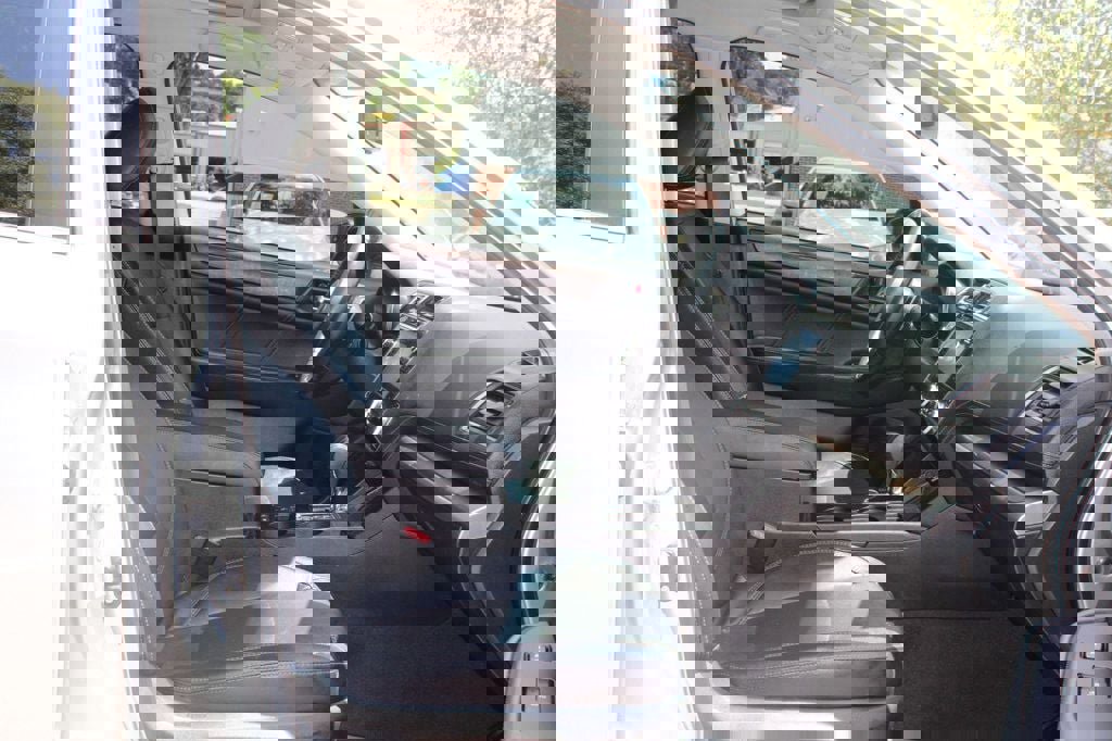 Used 2018 Subaru Outback 2.5i Limited image 26