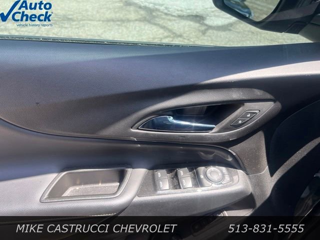 Used 2022 Chevrolet Equinox Premier AWD/4WD image 8