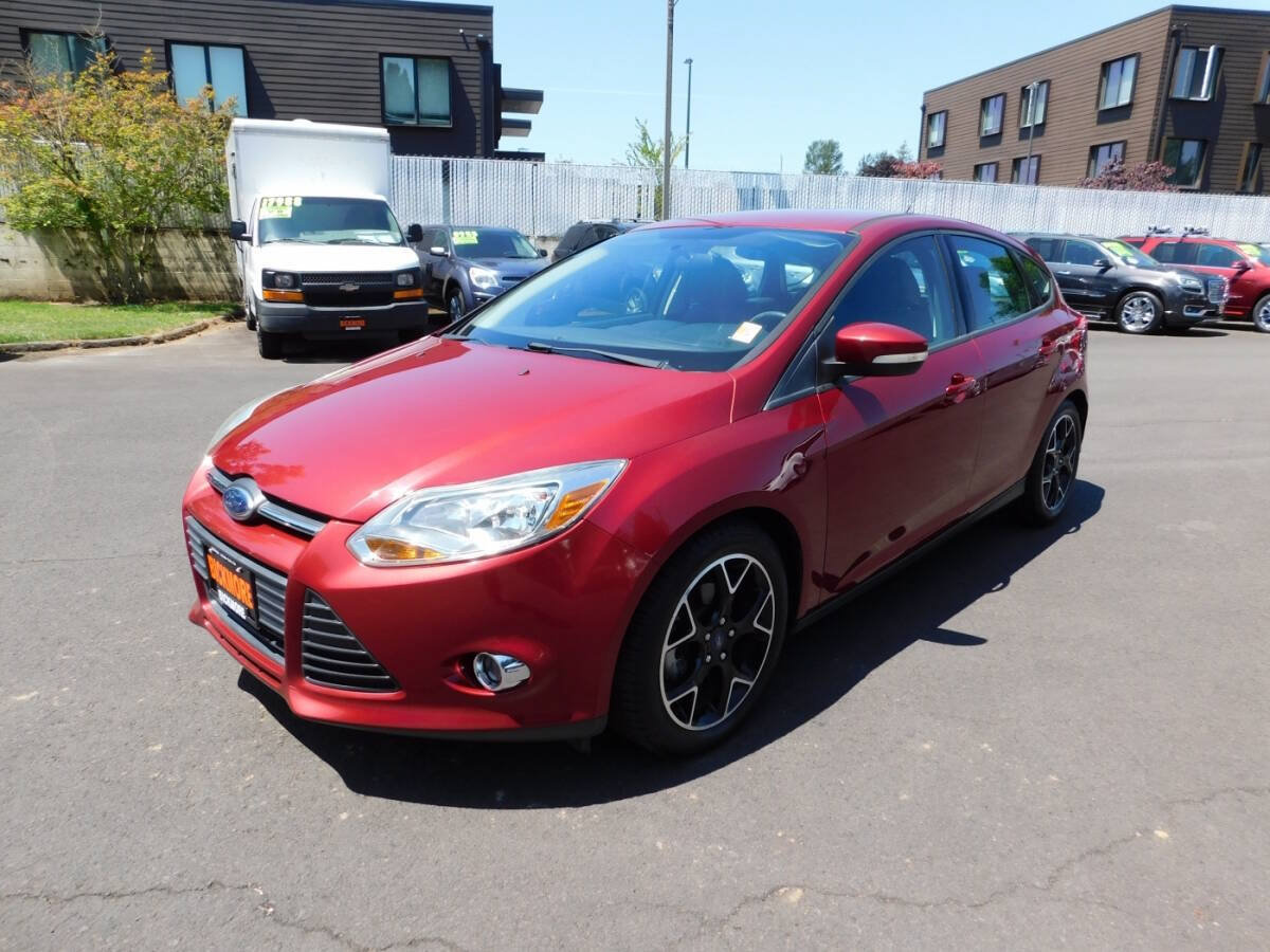 Used 2014 Ford Focus SE w/ Equipment Group 201A FWD image 4