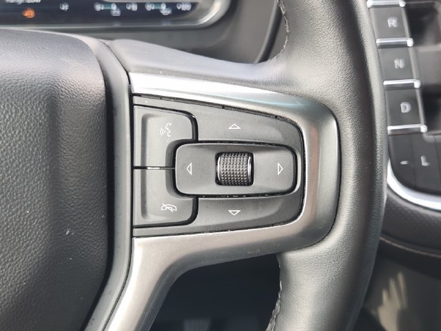 Used 2023 Chevrolet Suburban Premier AWD/4WD image 27
