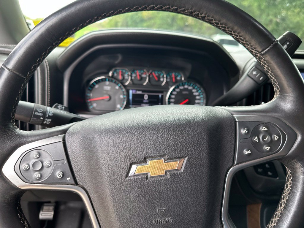 Used 2015 Chevrolet Silverado 1500 LTZ w/ LTZ Plus Package AWD/4WD image 26