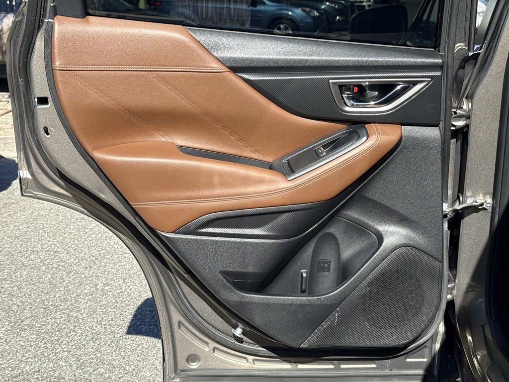 Used 2019 Subaru Forester Touring image 13