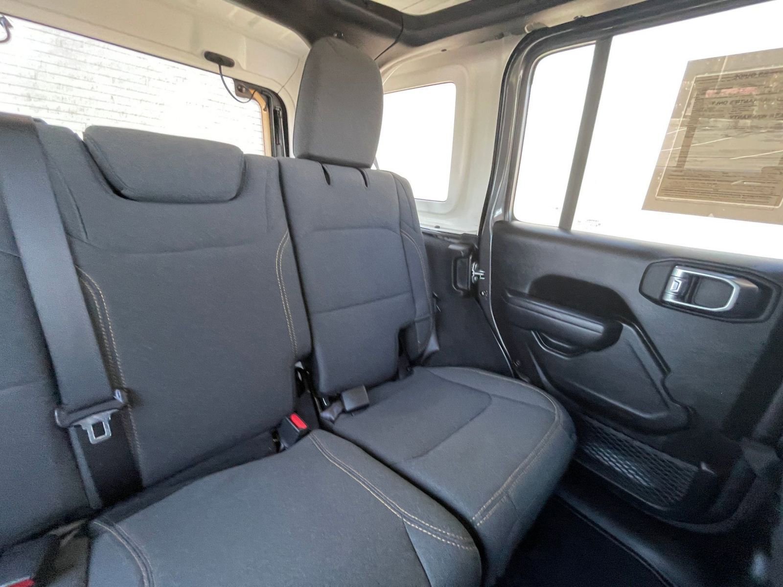 Used 2025 Jeep Wrangler Sport S image 36