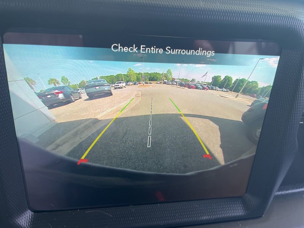 Used 2022 Jeep Wrangler Unlimited Sahara w/ Cold Weather Group image 13