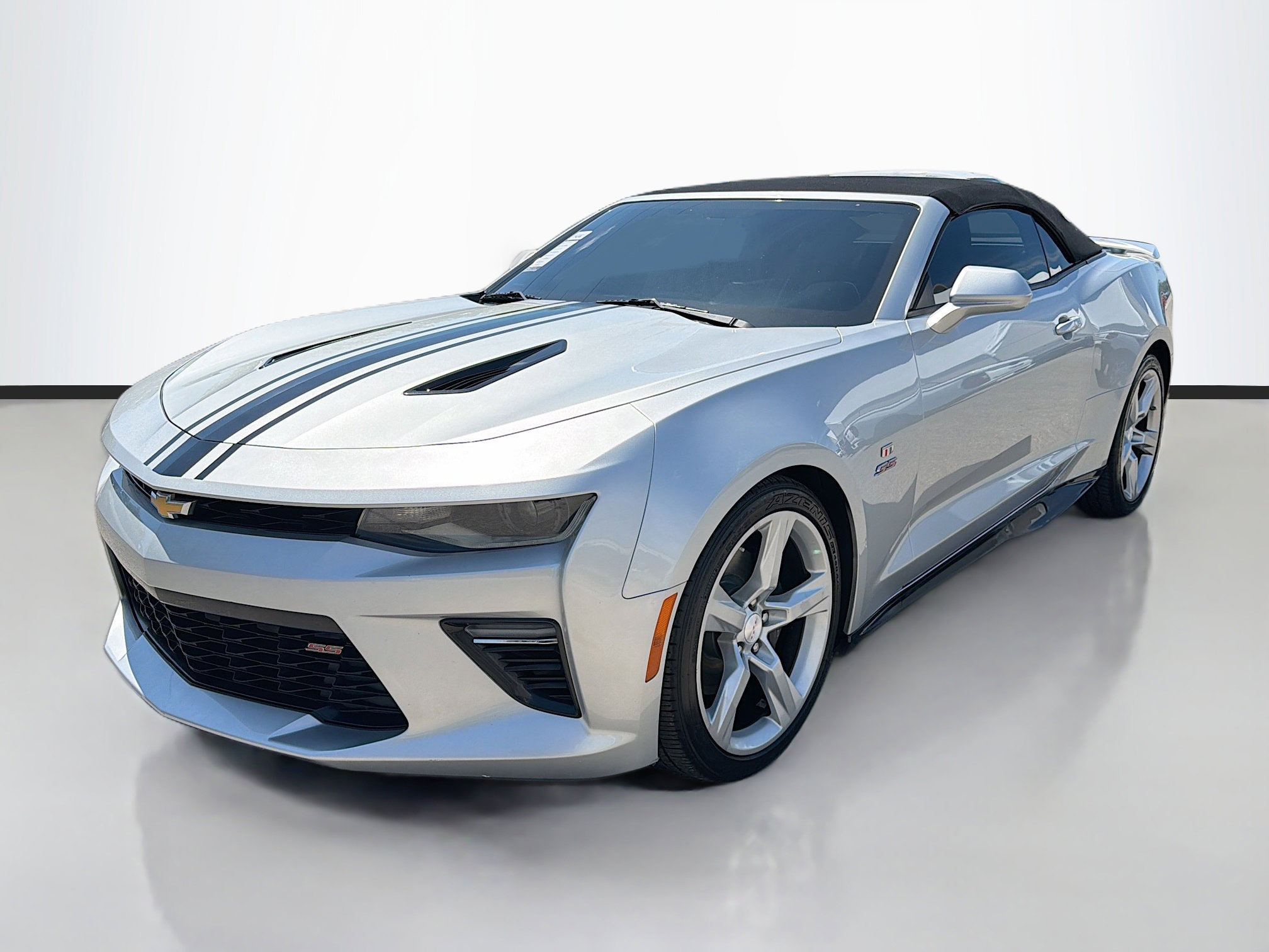 Used 2017 Chevrolet Camaro SS image 7