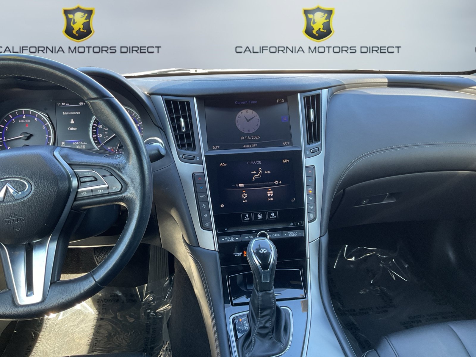 Used 2017 INFINITI Q60 2.0t w/ Moonroof Package RWD image 13
